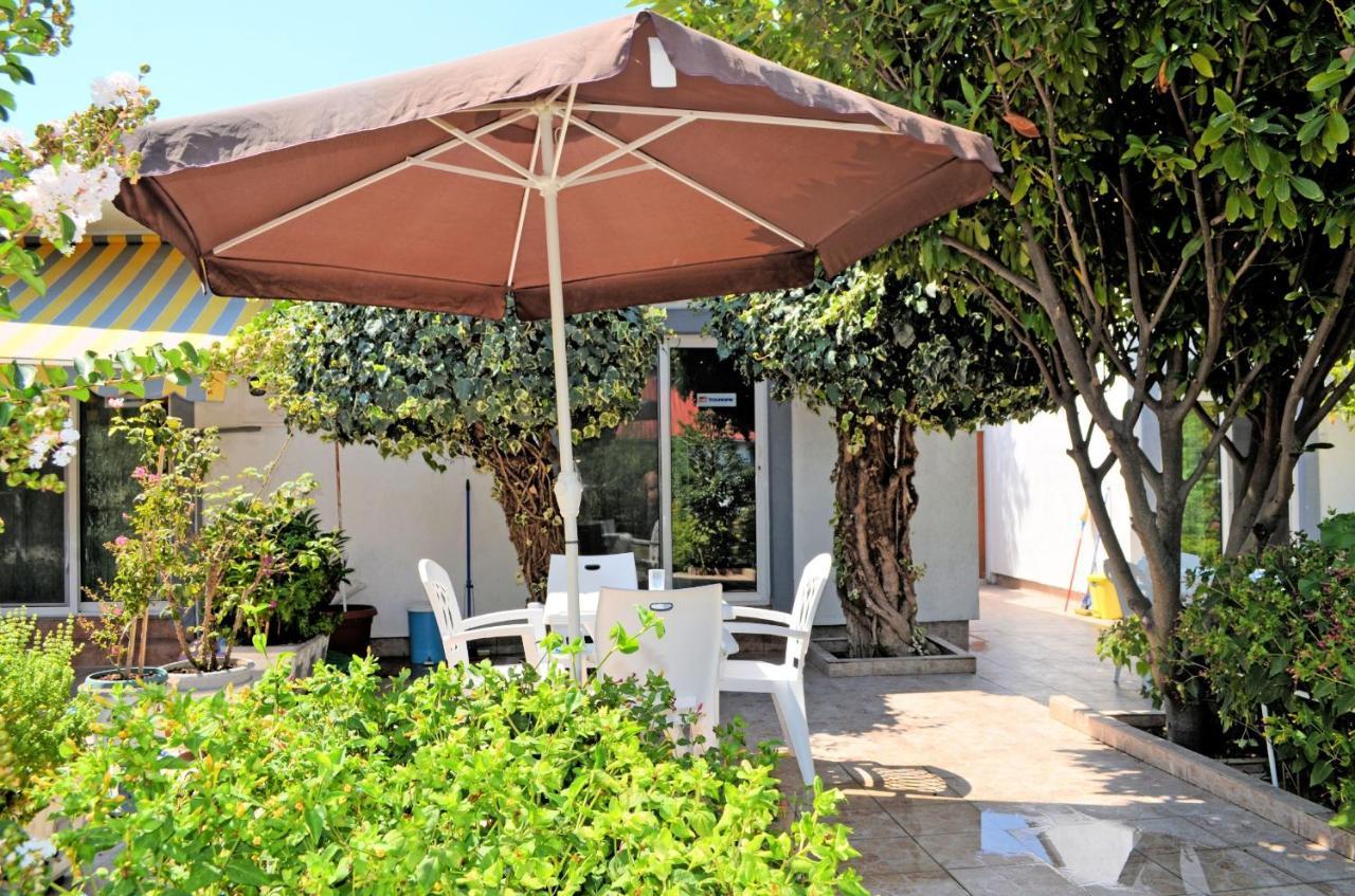 Riverside Apartments Chiara Ulcinj Exteriér fotografie